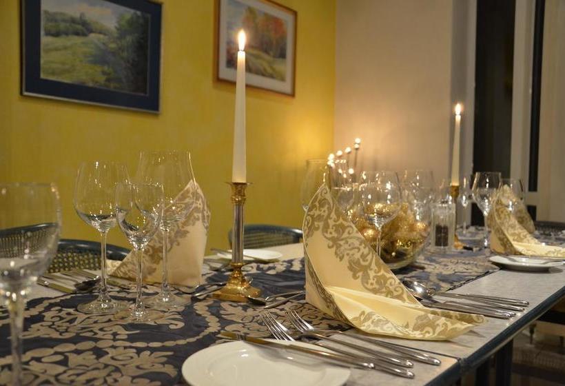 ホテル Der Florenberg   Gipfel Für Genießer