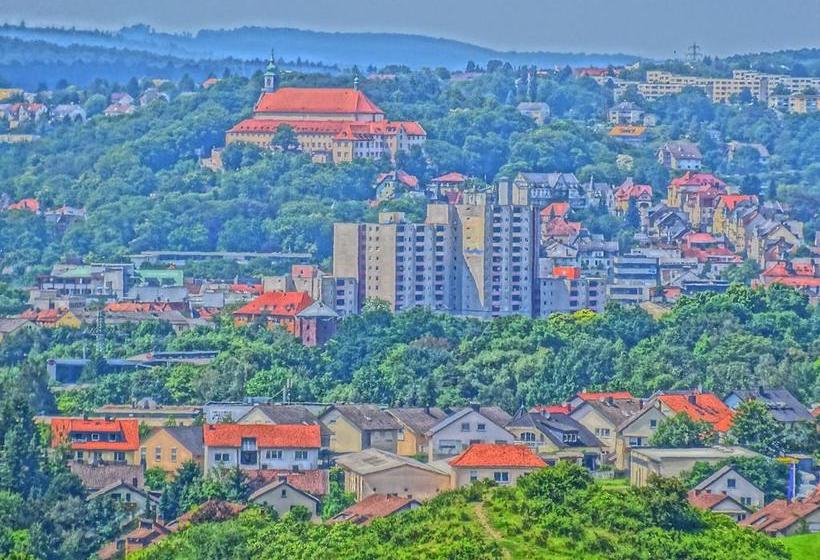 ホテル Der Florenberg   Gipfel Für Genießer