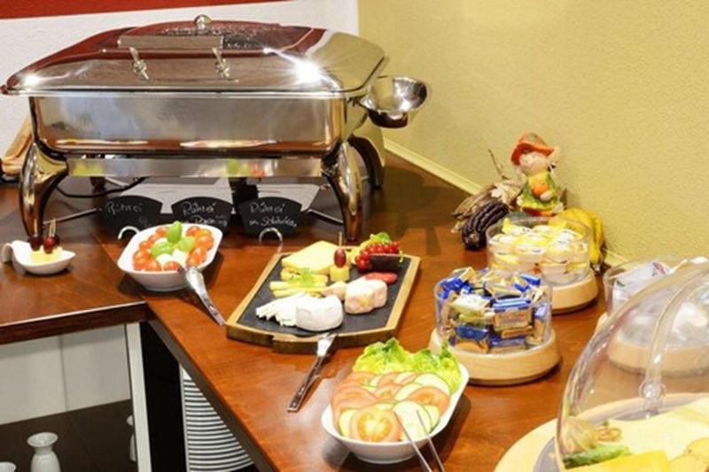 호텔 Gunzburg City