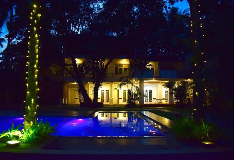 호텔 Hostel City Hub Colombo Airport