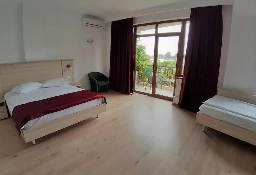 Hotel Insula
