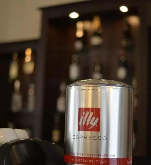 هتل Miky