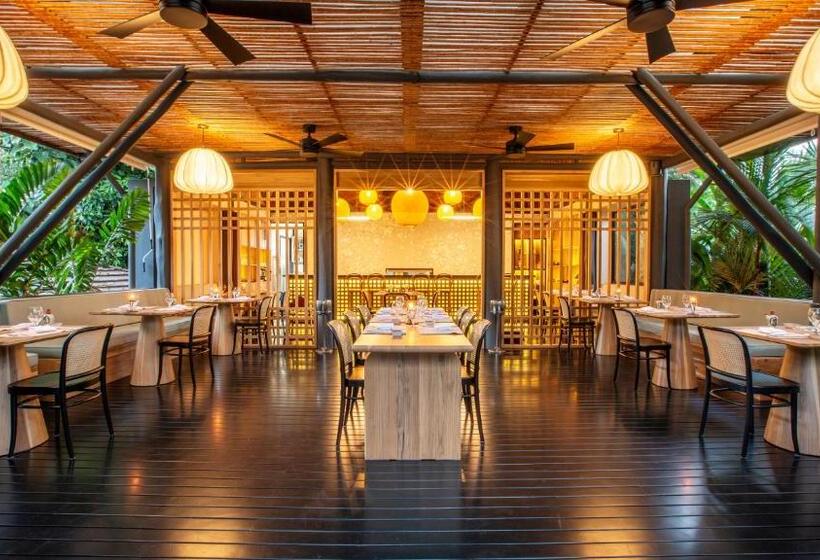 فندق Nayara Gardens