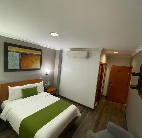 Hotel Plaza Monte Carlo