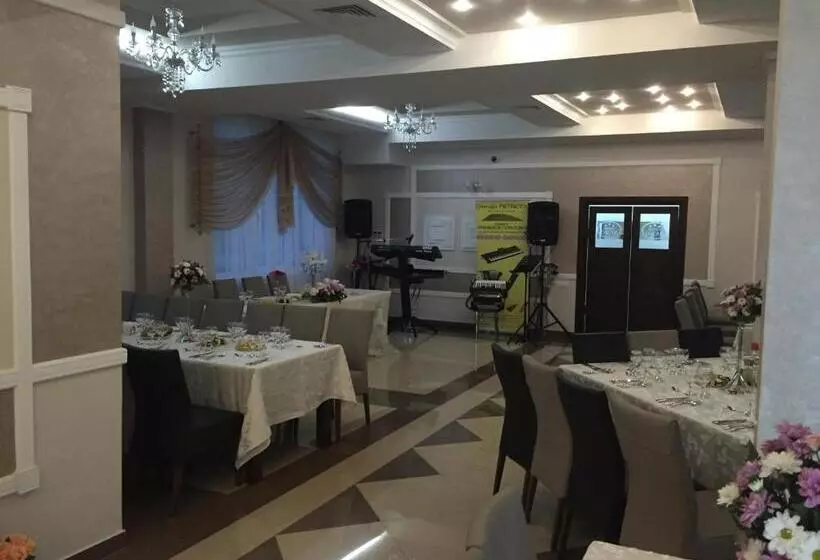 Hotelli Restaurant Oscar