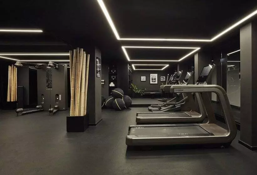 Hotelli Roomers Munich, Autograph Collection