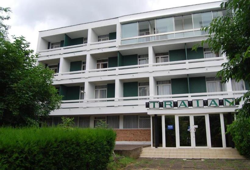 Hotel Traian