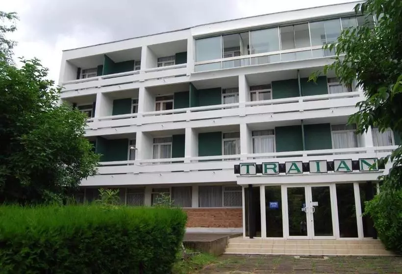 ホテル Traian