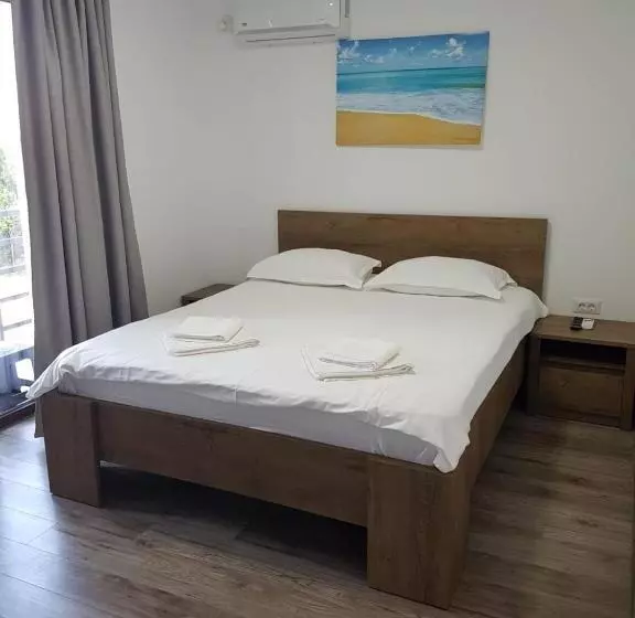 هتل Vila La Matache