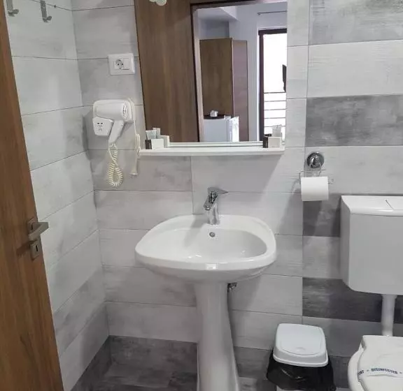 هتل Vila La Matache