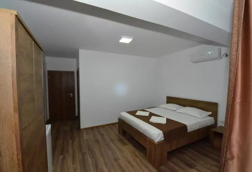 هتل Vila La Matache