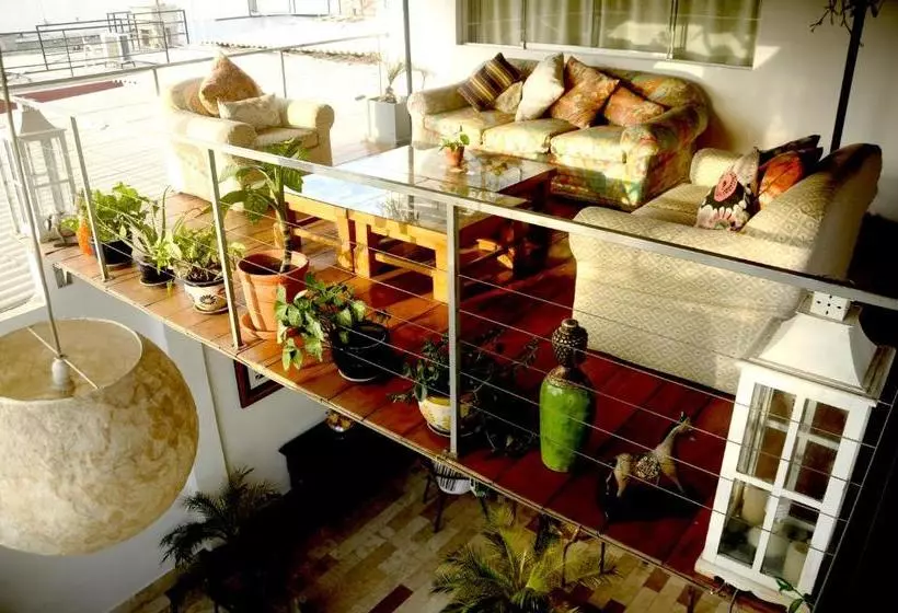 Mango Verde Bed & Breakfast