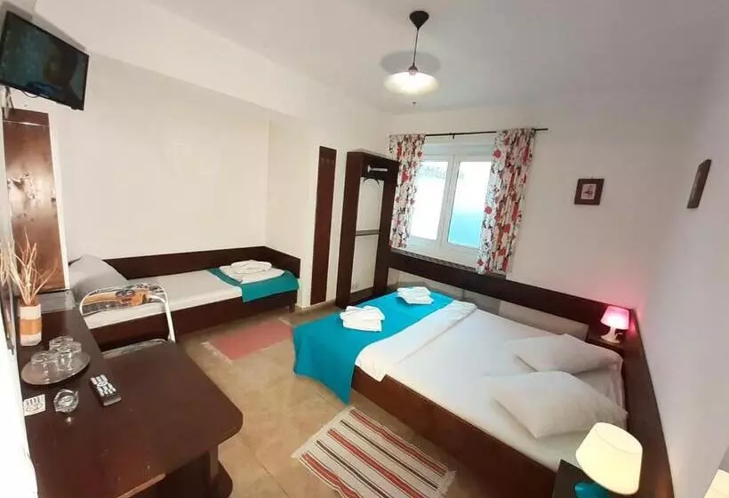Taxi Hostel