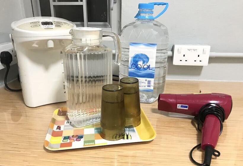 هاستل Check Inn Hk