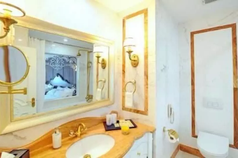 هتل Bishrelt