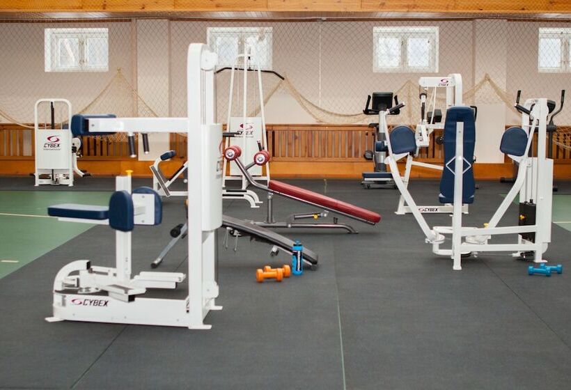 בית מלון כפרי Lada Resort