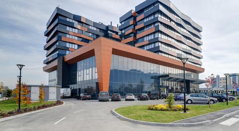 בית מלון כפרי Malak Regency