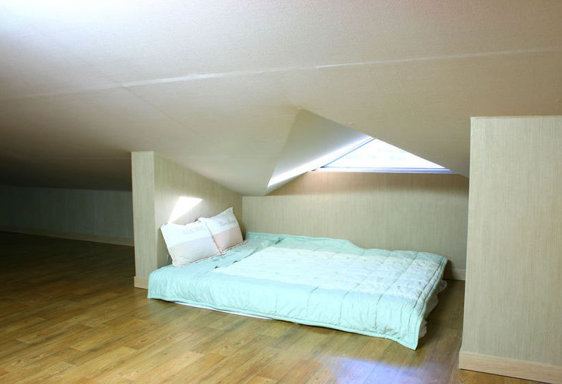 Hotel Mayfull House Jeju