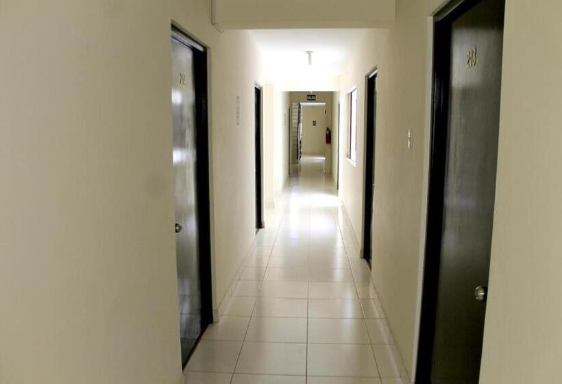 هتل Meflo Chachapoyas