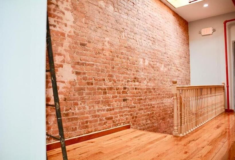 בית מלון כפרי Morris Guest House