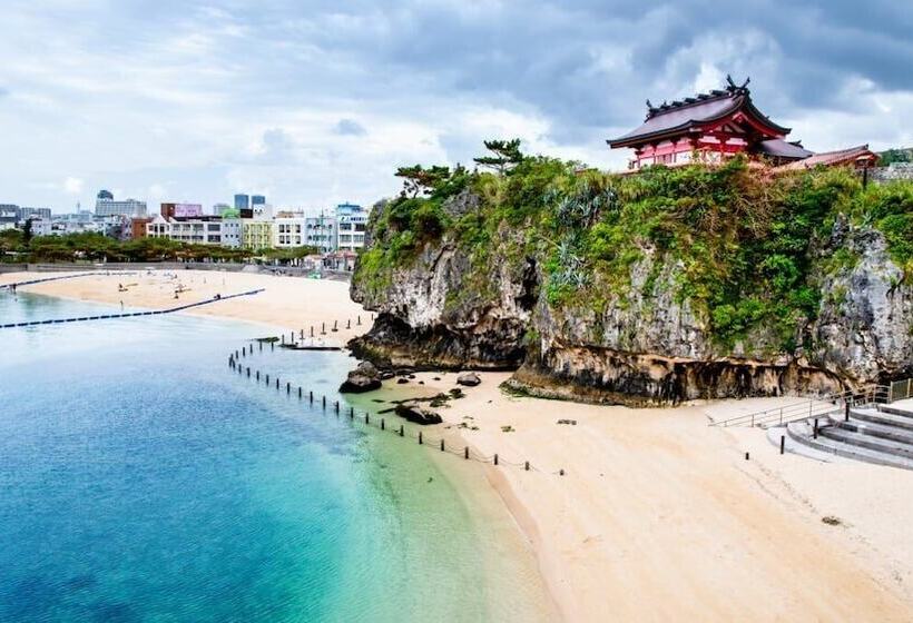 Okinawa Hotel Precia