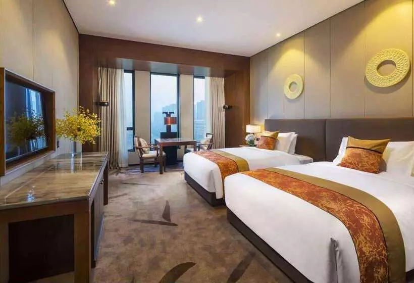 ホテル Wyndham Grand Plaza Royale Kaidi