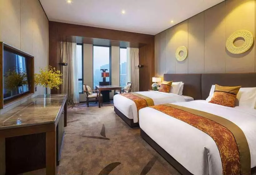 ホテル Wyndham Grand Plaza Royale Kaidi