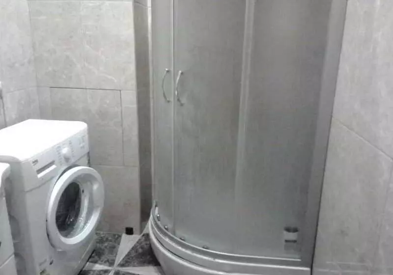 Krasnyye Vorota Lyus - Hostel
