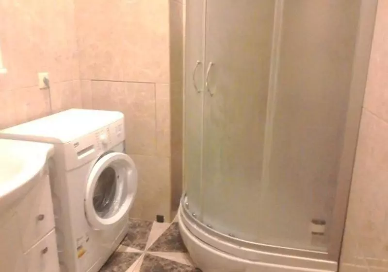 Krasnyye Vorota Lyus - Hostel