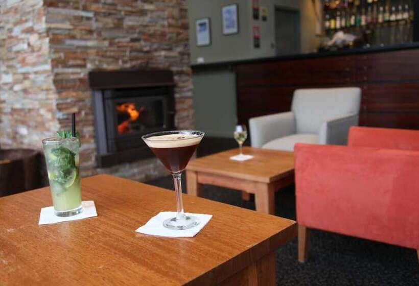 Lake Crackenback Resort & Spa