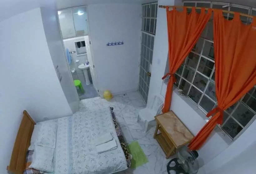 Nanasqa Hostel En Nasca / Nazca