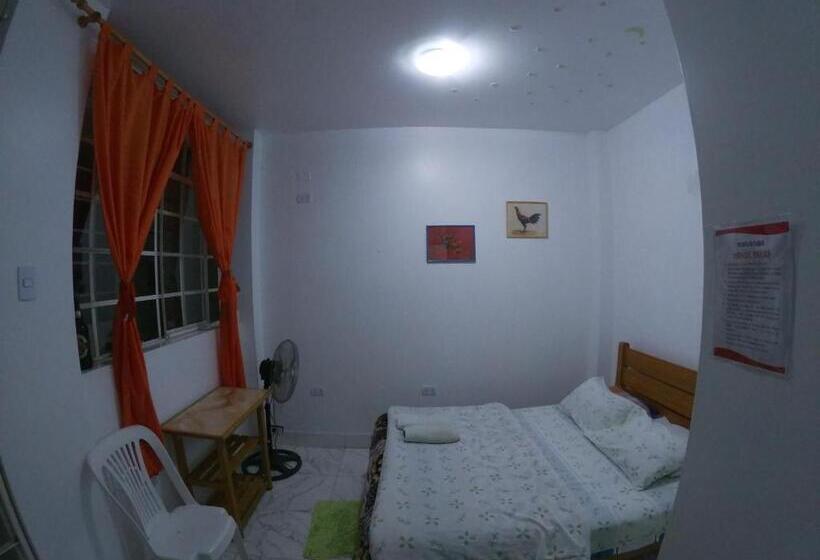 Nanasqa Hostel En Nasca / Nazca