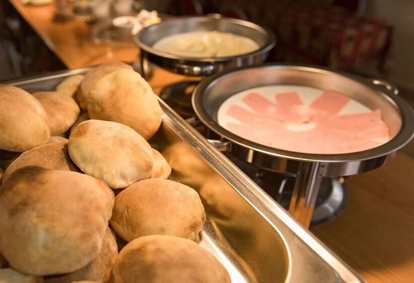 Santa Maria Hotel   Ayacucho