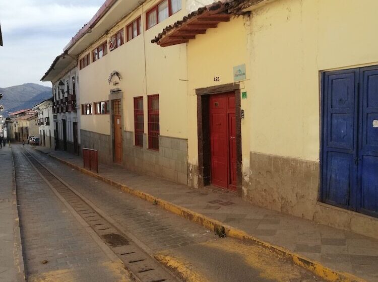ユースホステル Barrio Inka B&b
