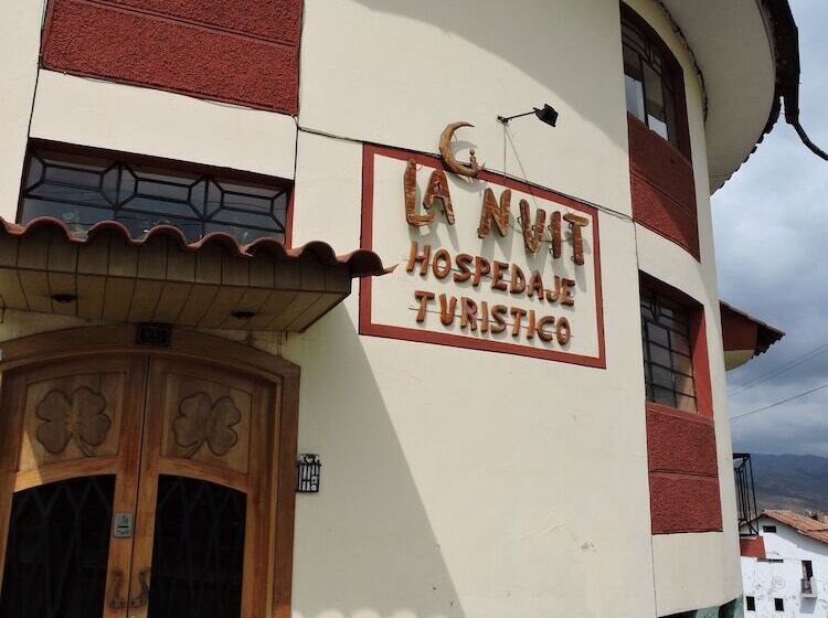 هاستل La Nuit Home