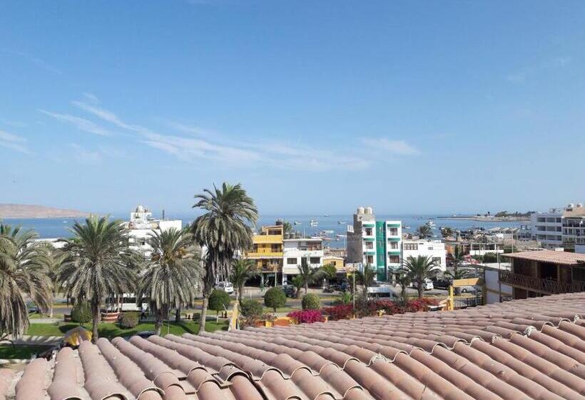 Hostel Icthus Paracas