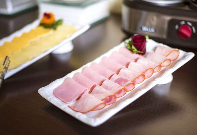 Alwa Standard Hotel Boutique