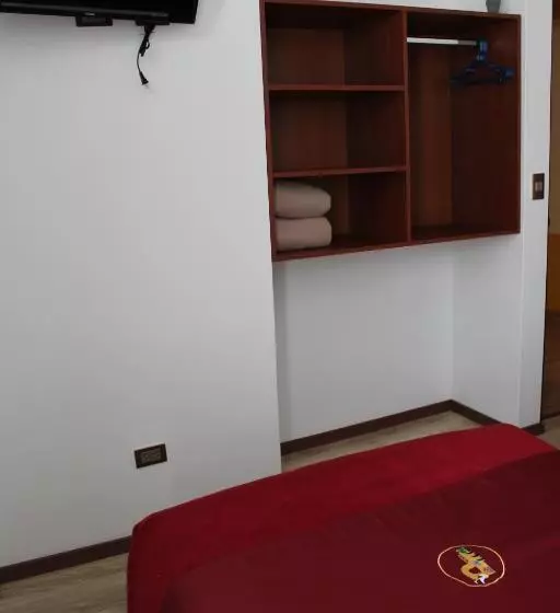 تختخواب و صبحانه Pukantu Hostal