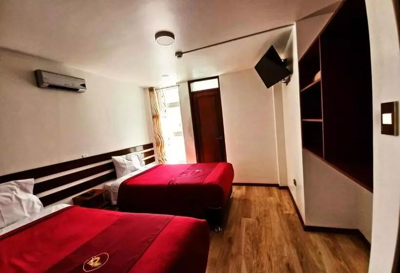 تختخواب و صبحانه Pukantu Hostal