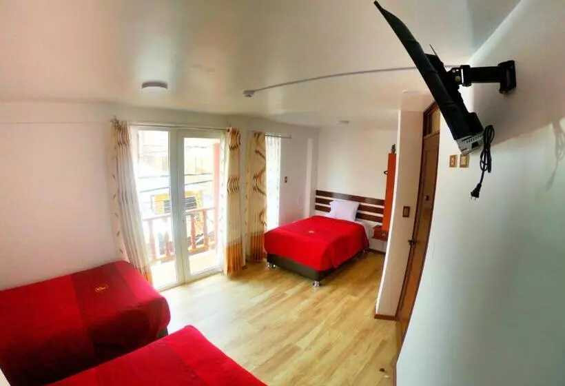 تختخواب و صبحانه Pukantu Hostal