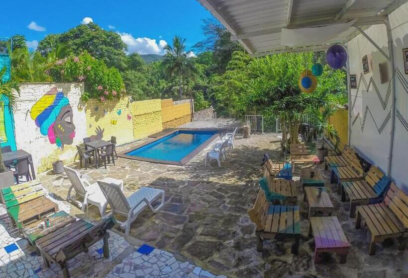 Hostel Nirvana San Gil