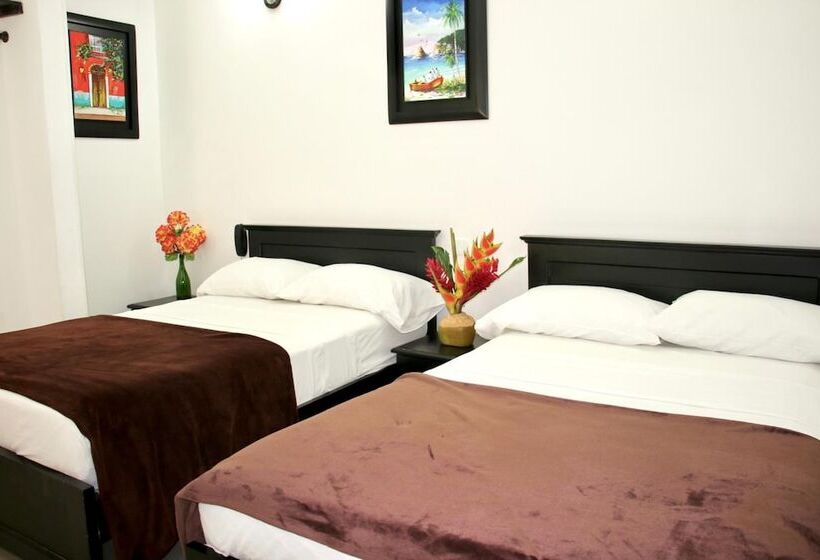 בית מלון כפרי Calle Santodomingo