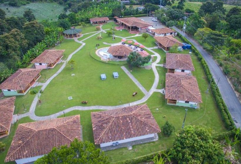 ホテル Campestre Montecarlo