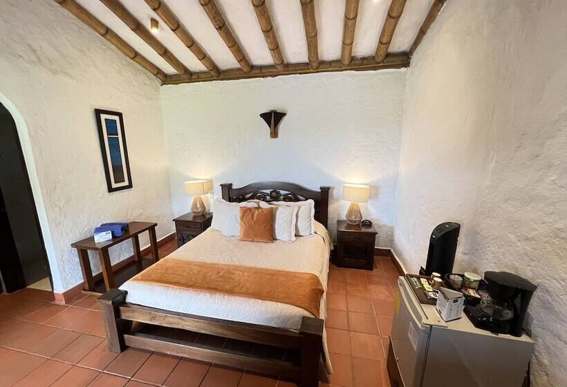 ホテル Campestre Montecarlo