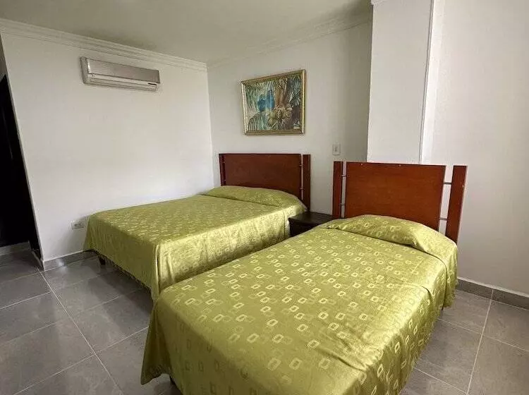 Hotelli Cinera