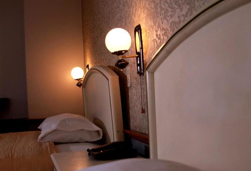 Fotos del hotel Diplomat S:  2