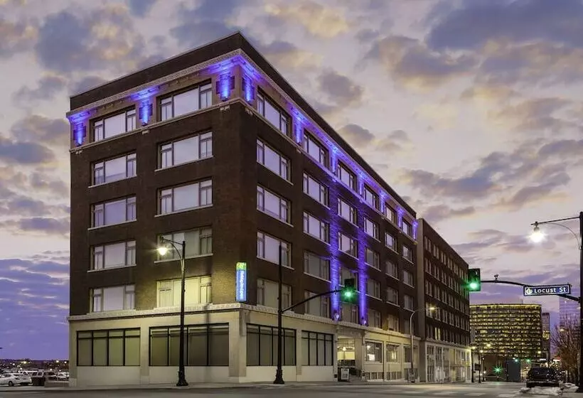 ホテル Holiday Inn Express   Kansas City Downtown, An Ihg