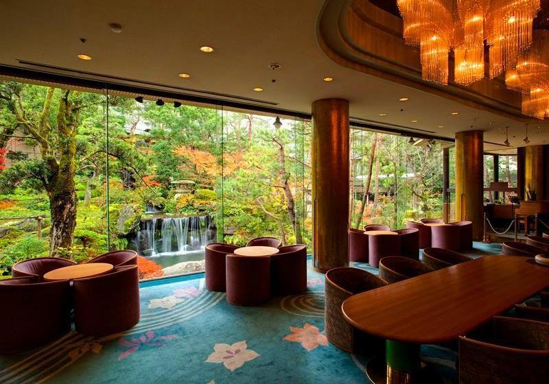 Hotel Kasenkyo Izutsuya