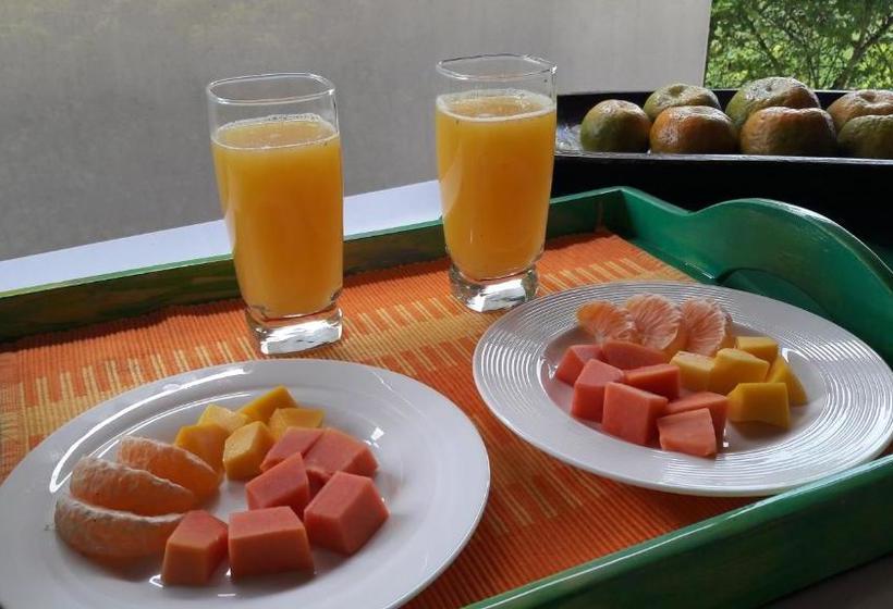 هتل Boutique  Campestre  Brugmansia  Finca