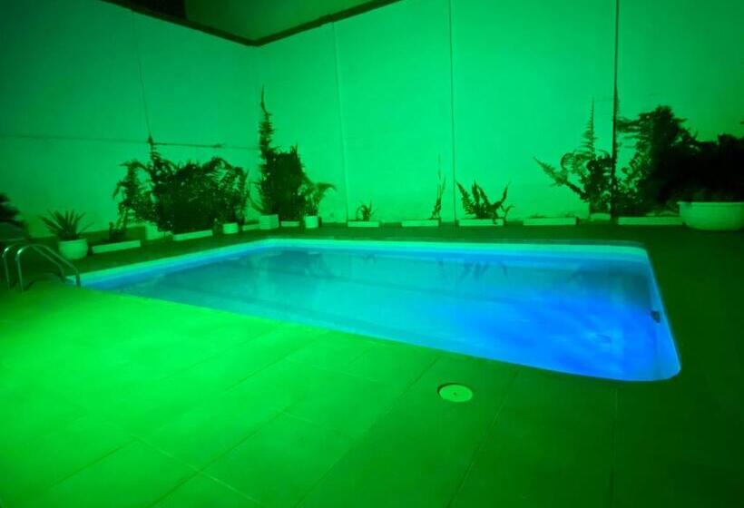 ホテル San Laurent